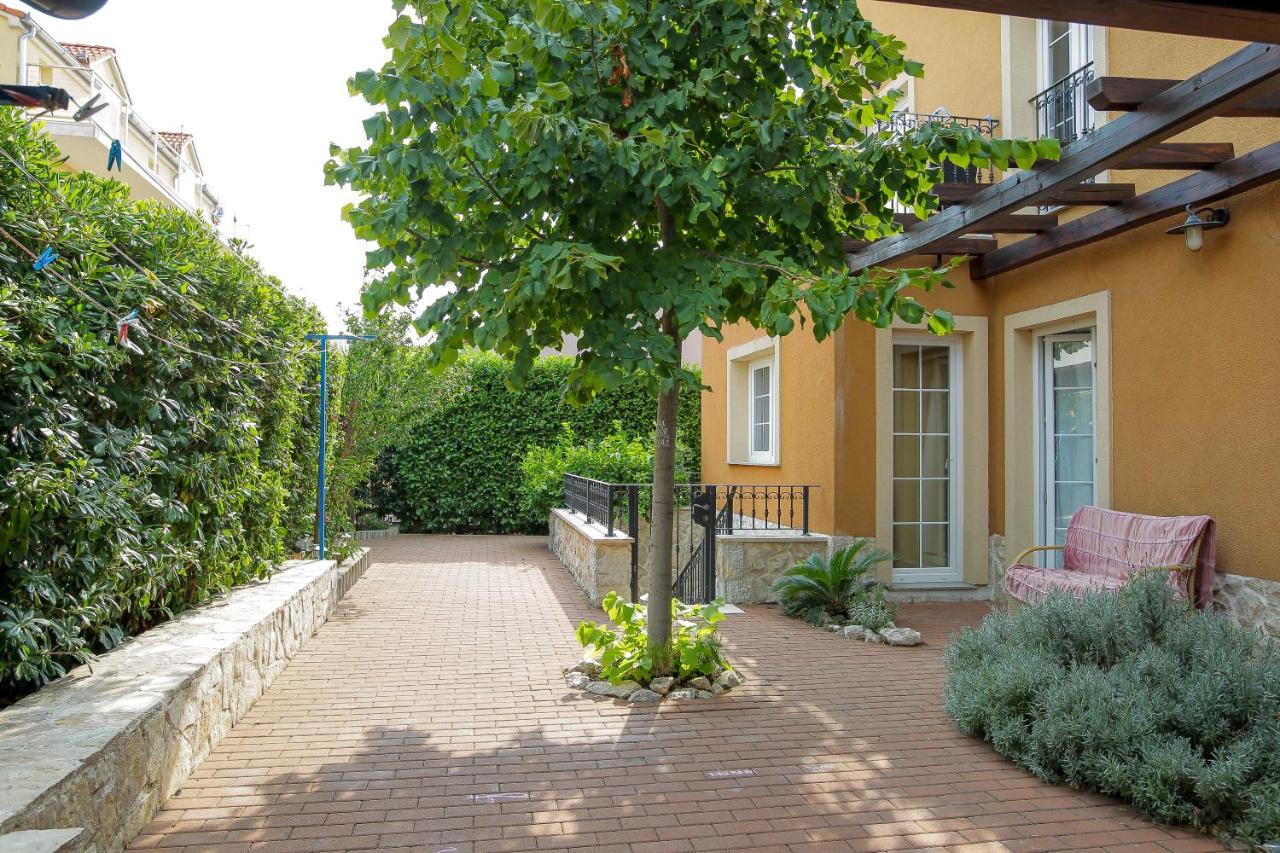 Rougemarin Apartments Biograd Na Moru Exteriér fotografie