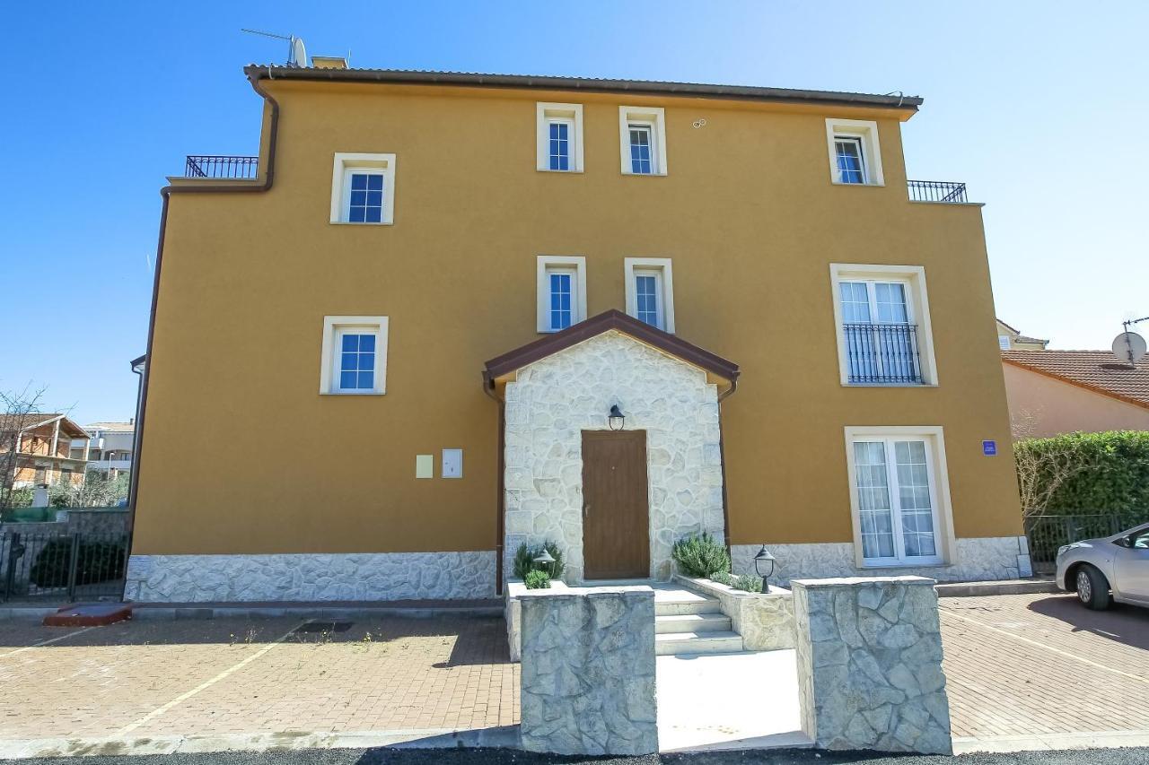 Rougemarin Apartments Biograd Na Moru Exteriér fotografie